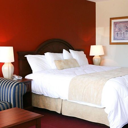 Saxony Motel Chatham-Kent Экстерьер фото